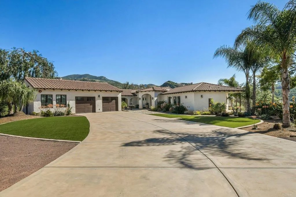 3369 Dehesa Road