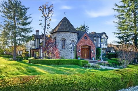 Photo of 852 Peninsula Avenue, Claremont, CA 91711 (MLS # TR26012019)