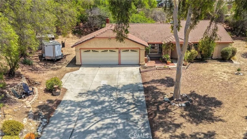 6773 Sunnyvale Drive