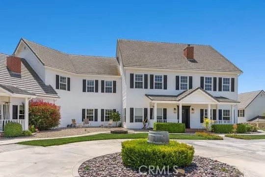 36475 AVENIDA LA CRESTA