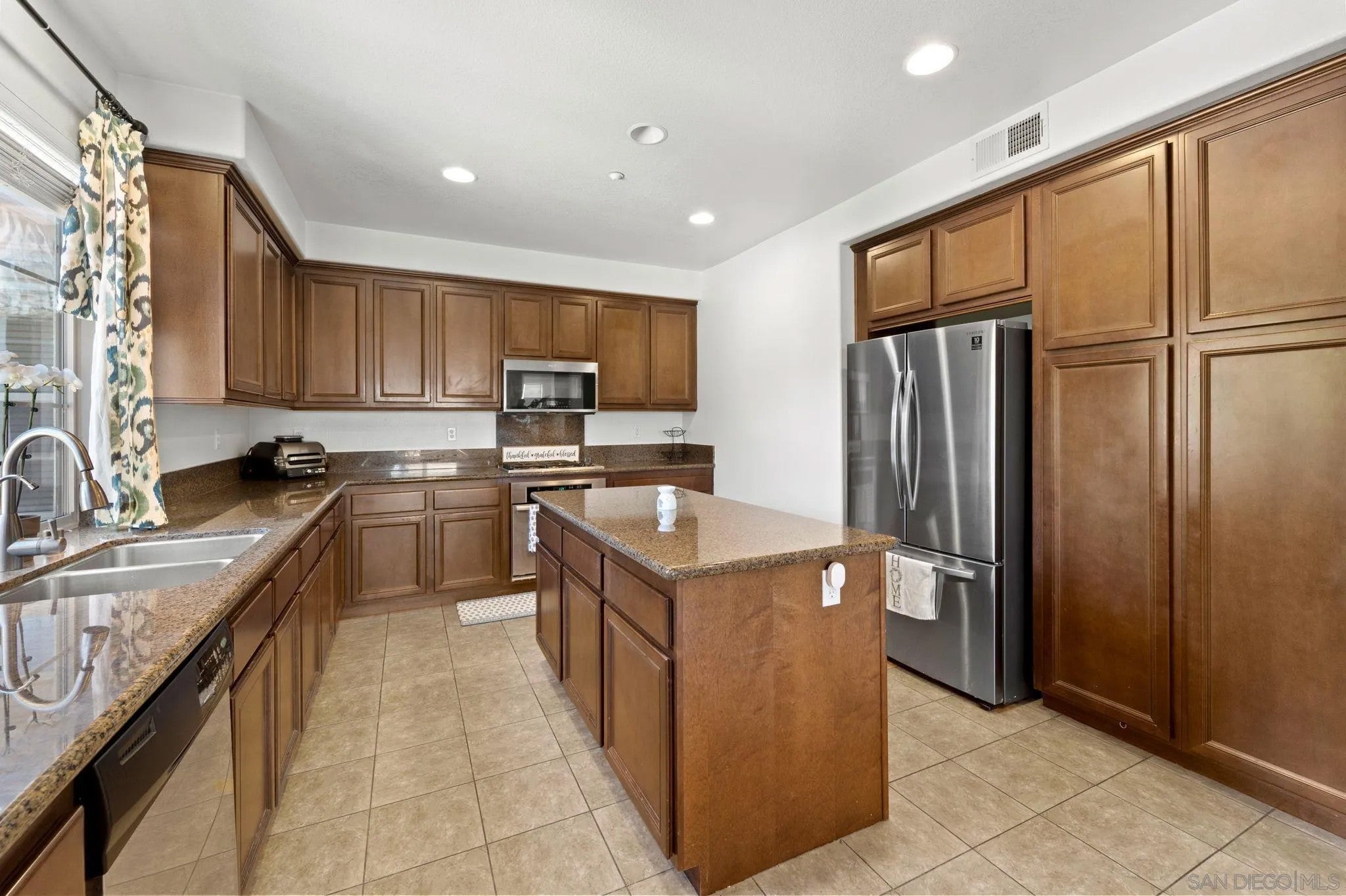 2205 Andalusia Lane 6