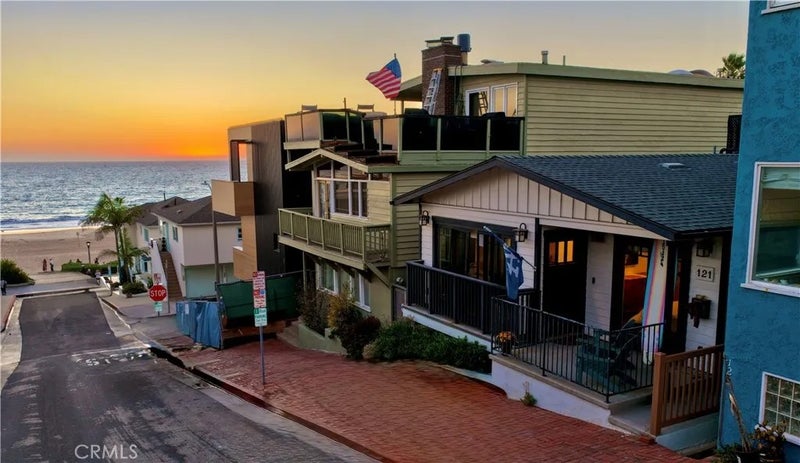 121 28th Street