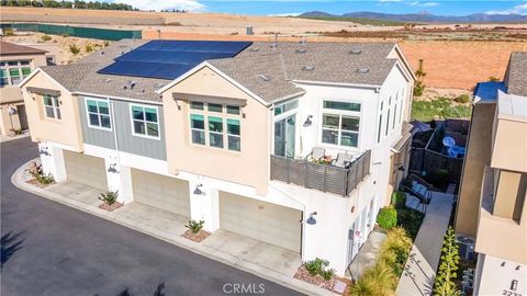 Photo of 2232 Trevi Circle, Chula Vista, CA 91913 (MLS # SW26003594)