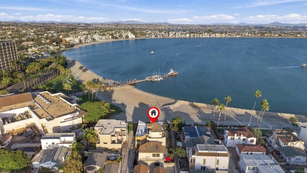 3958 BAYSIDE WALK # 60, SAN DIEGO, CA 92109 - Image 8dcf807b026a643f74be38904fb3b255/3988511492
