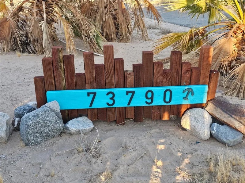 73790 Adobe