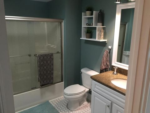 Tiny photo for 1400 Broadway #1402, San Diego, CA 92101 (MLS # 250034092)