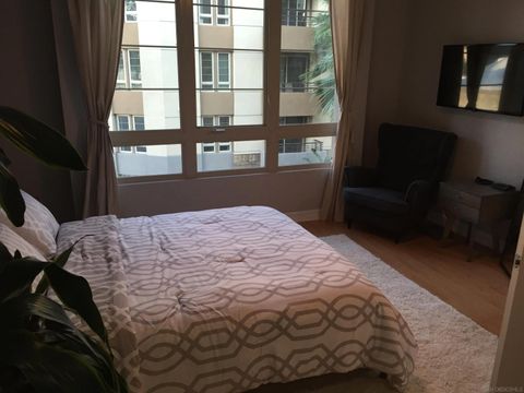 Tiny photo for 1400 Broadway #1402, San Diego, CA 92101 (MLS # 250034092)