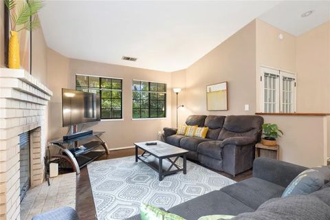 Tiny photo for 457 Henshaw Ave, Chico, CA 95973 (MLS # SN25231645)