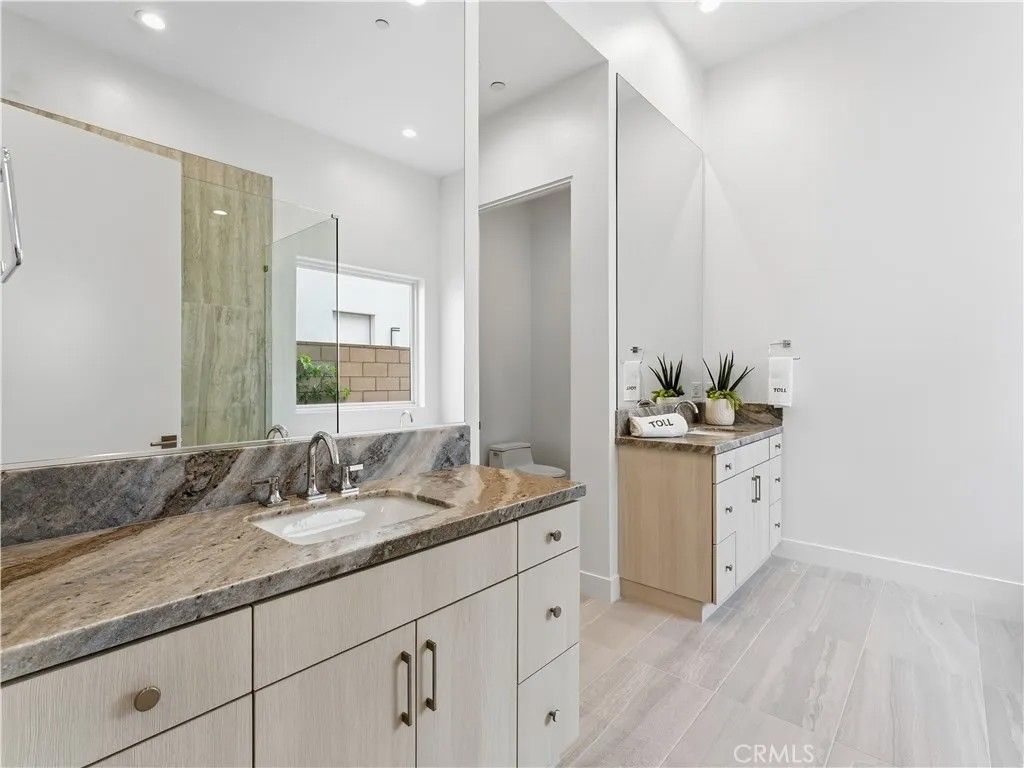 Photo of 1410 Celadon Street, Palm Springs, CA 92262 (MLS # OC26056518)