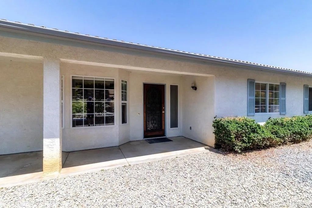 Photo of 18822 Possum Pass, Valley Center, CA 92082 (MLS # NDP2507275)