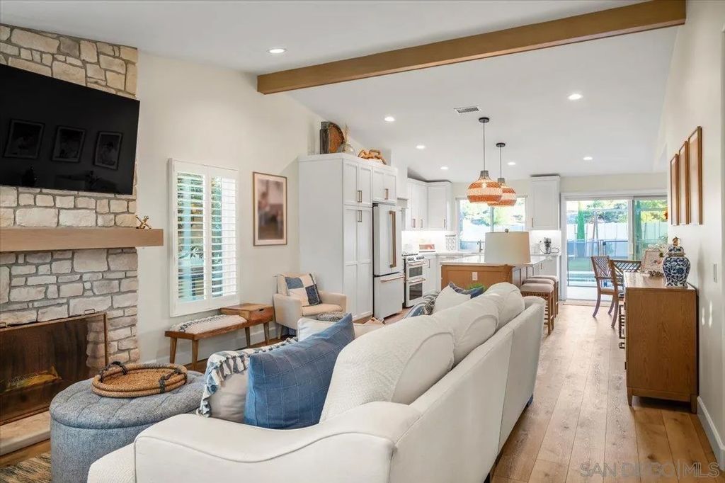 Photo of 14276 Jennings Vista Way, Lakeside, CA 92040 (MLS # 250045956)