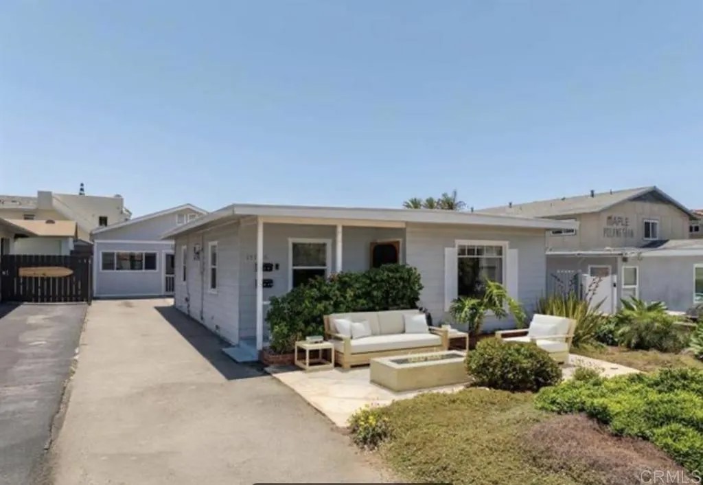 157 MAPLE AVE.