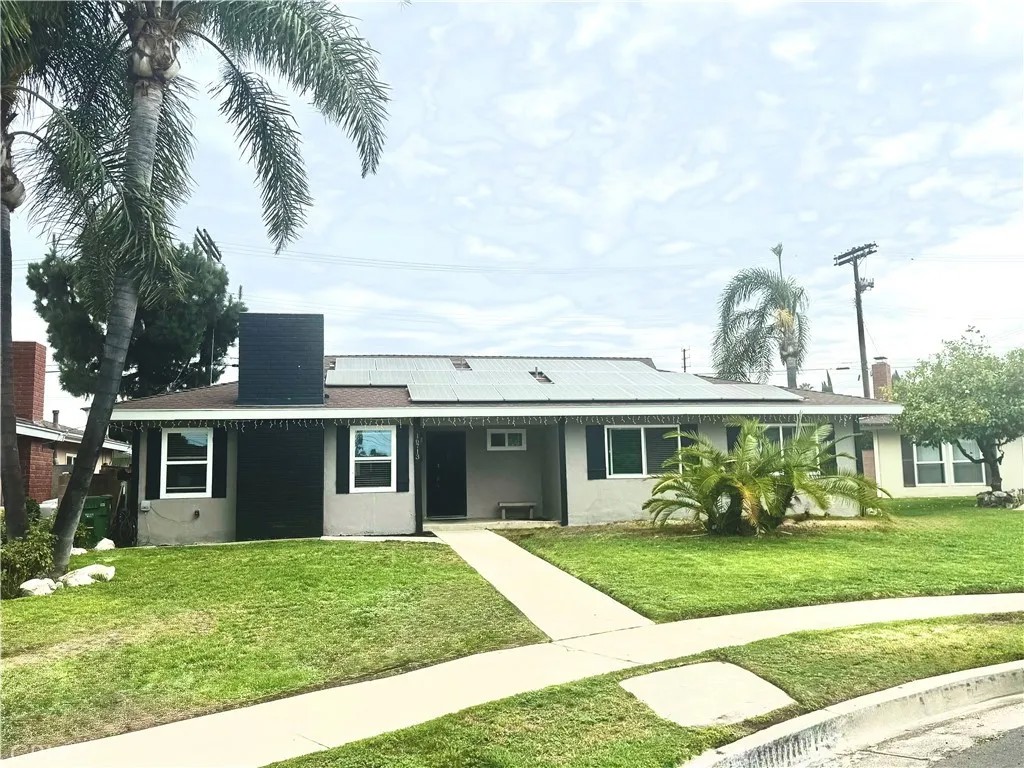 16713 Sunburst Street