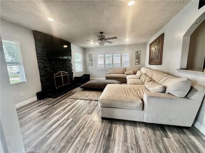 16713 Sunburst Street