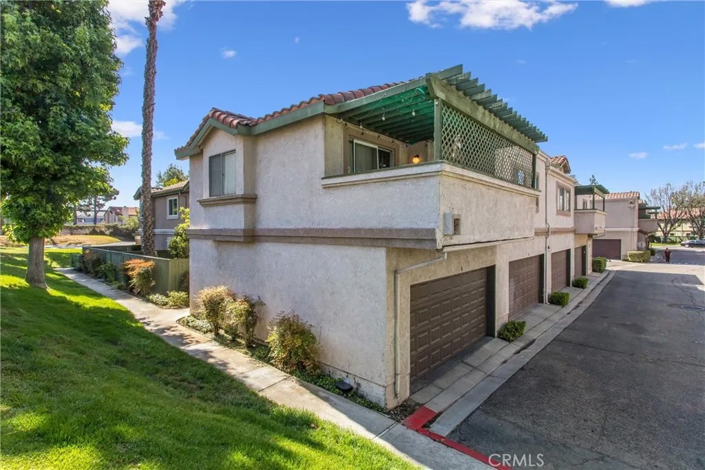 10246 Chaparral