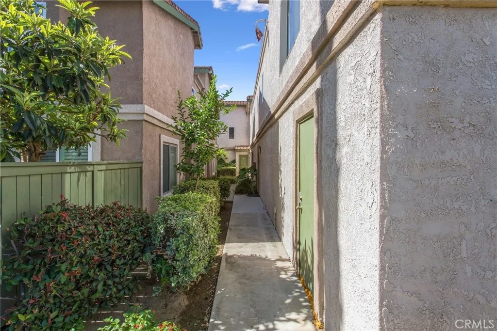 10246 Chaparral