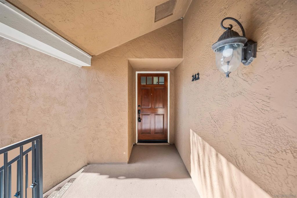Photo of 3167 Via Alicante #242, La Jolla, CA 92037 (MLS # 260001567)
