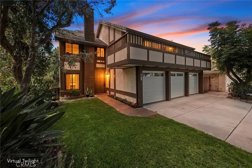 2286 Crestview Circle