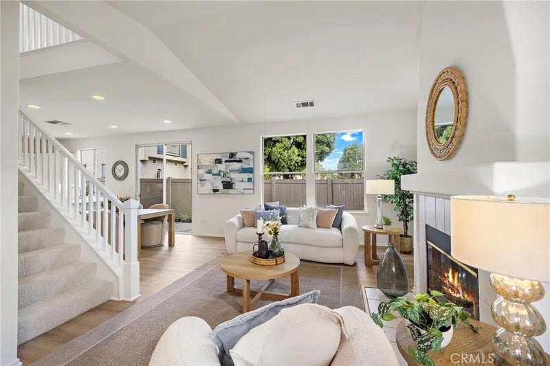 81 Colony Way