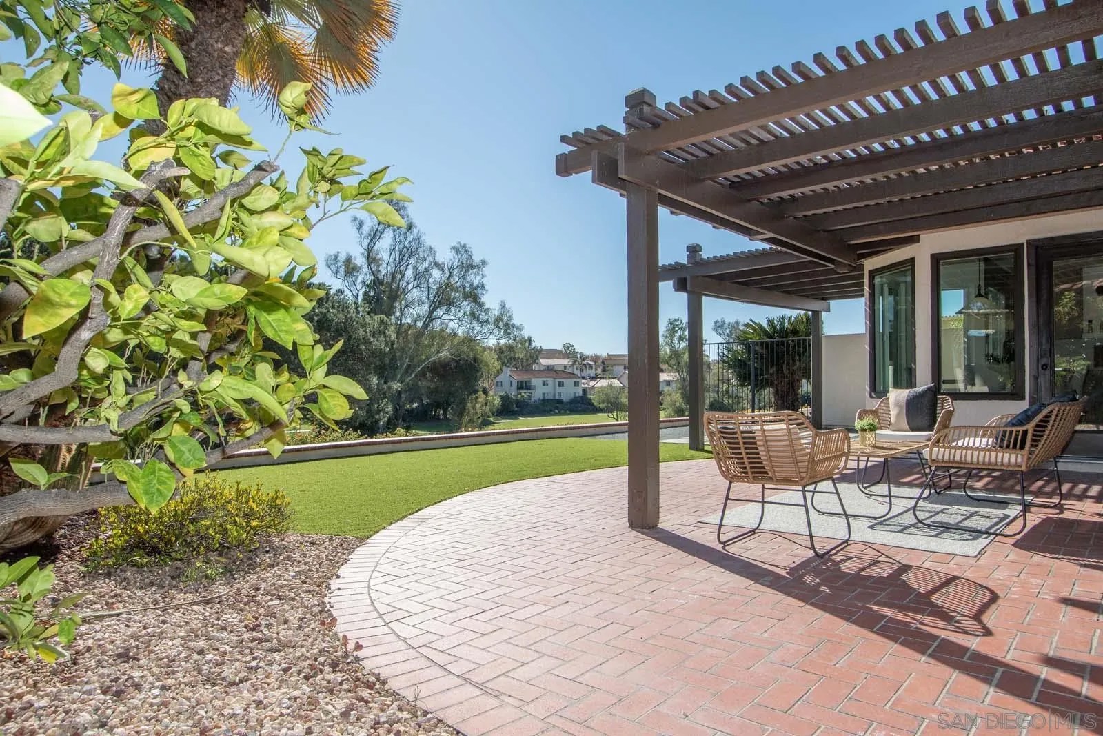 17848 Caminito Balata