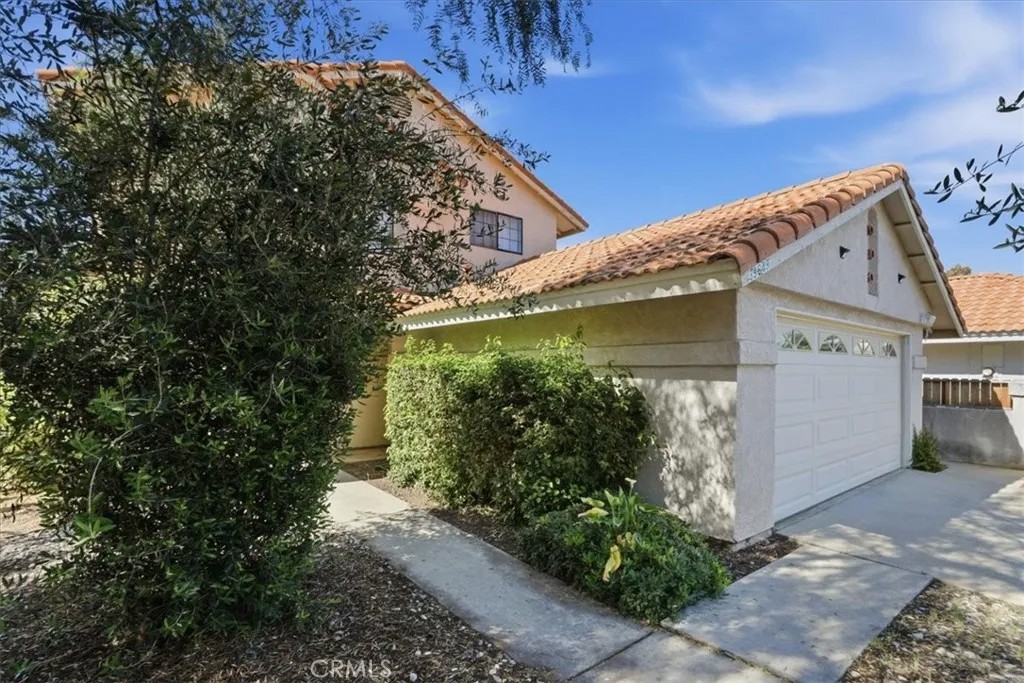 39649 Oak Cliff