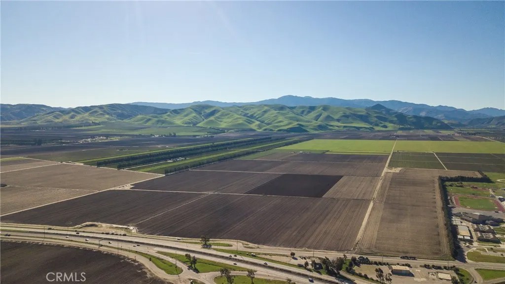 42100 El Camino Real