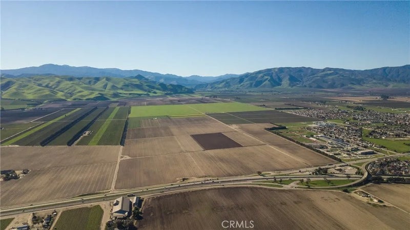 42100 El Camino Real