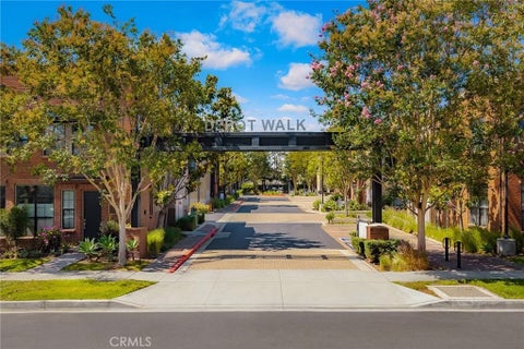Photo of 551 W Maple Ave, Orange, CA 92868 (MLS # OC26143678)