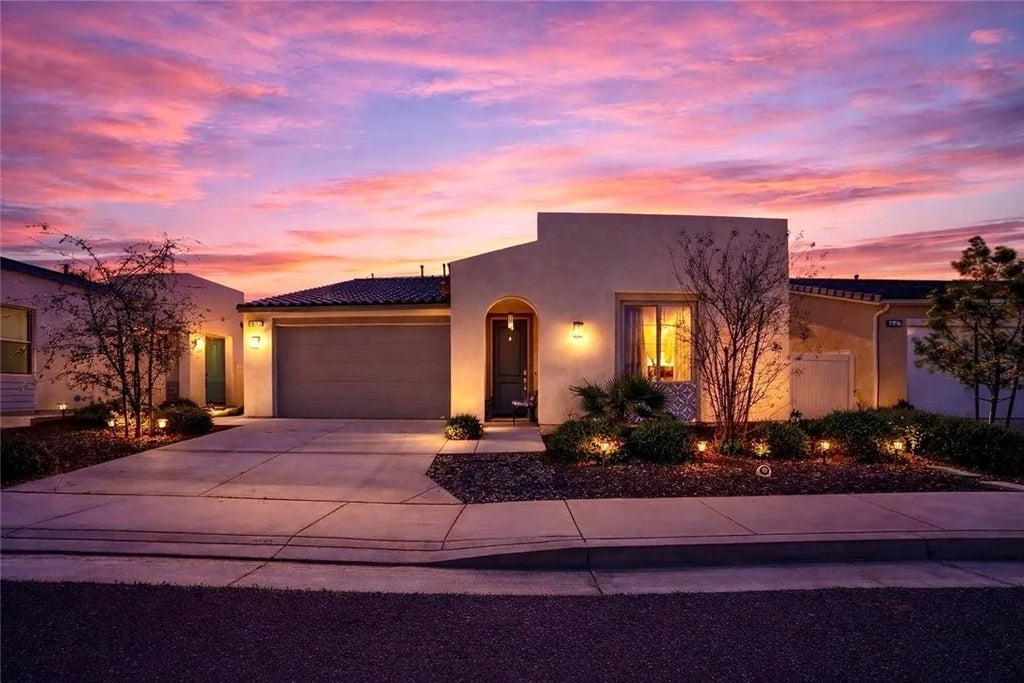 Photo of 1653 Capri Way, Beaumont, CA 92223 (MLS # SR26048876)
