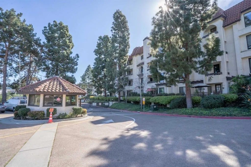 Photo of 5845 Friars Rd #1316, San Diego, CA 92110 (MLS # PTP2600908)