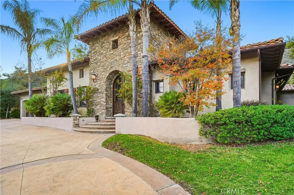 22214 Bear Creek South