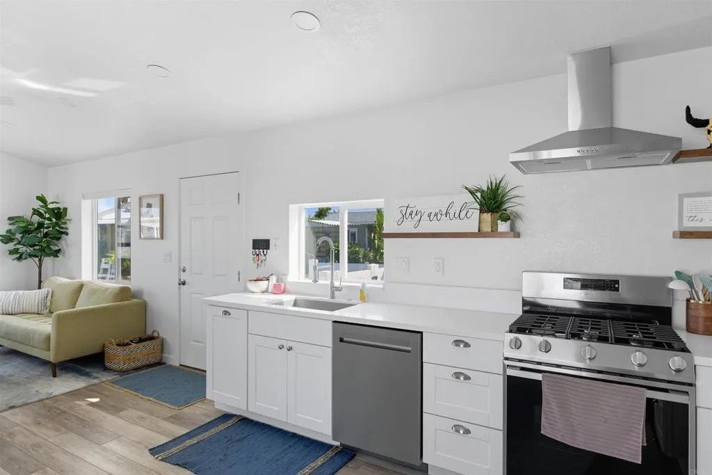 6550 Ponto Drive 14