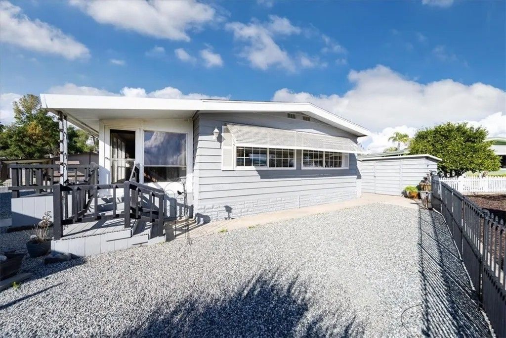 Photo of 5001 W Florida Ave #375, Hemet, CA 92545 (MLS # SW26004138)