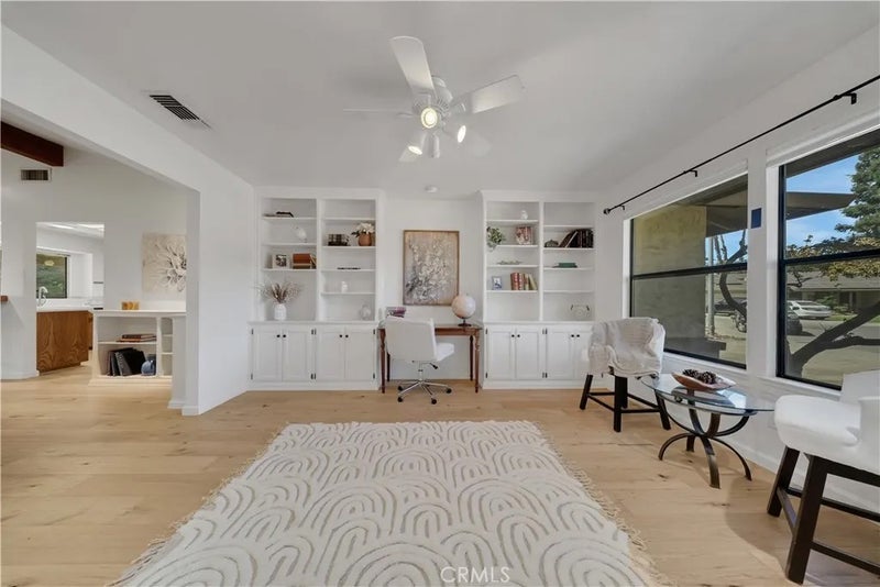 645 Black Oak Drive