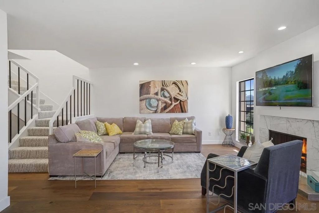 Photo of 13053 Caminito Del Rocio, Del Mar, CA 92014 (MLS # 250038843)