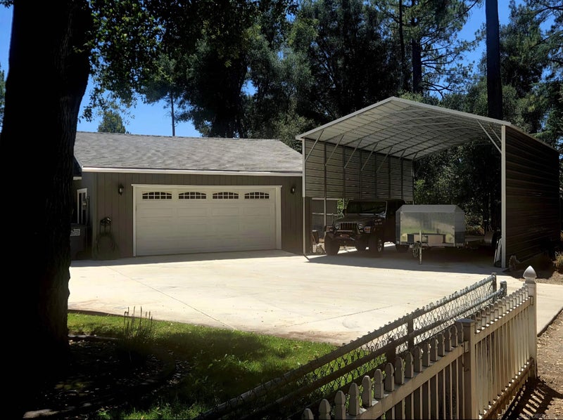 7656 Pine Blvd