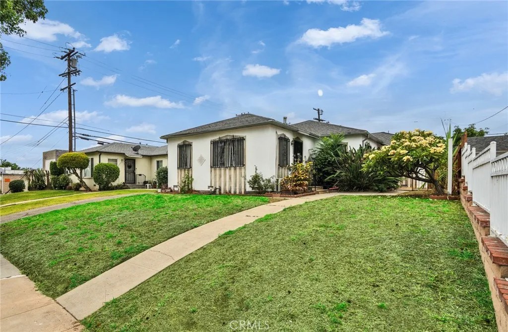 1305 S Ethel