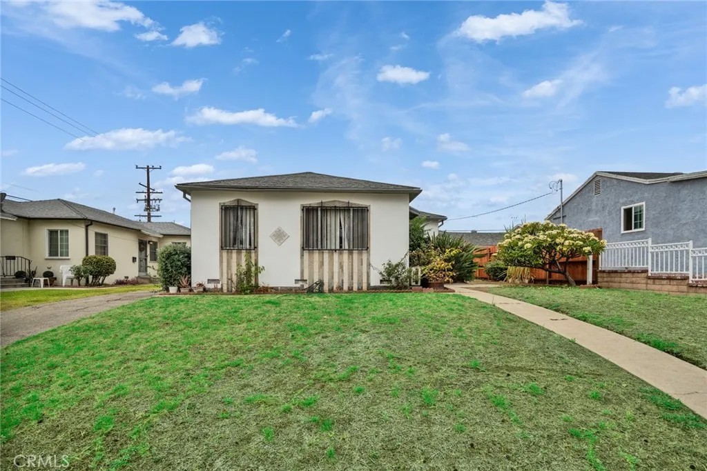 1305 S Ethel