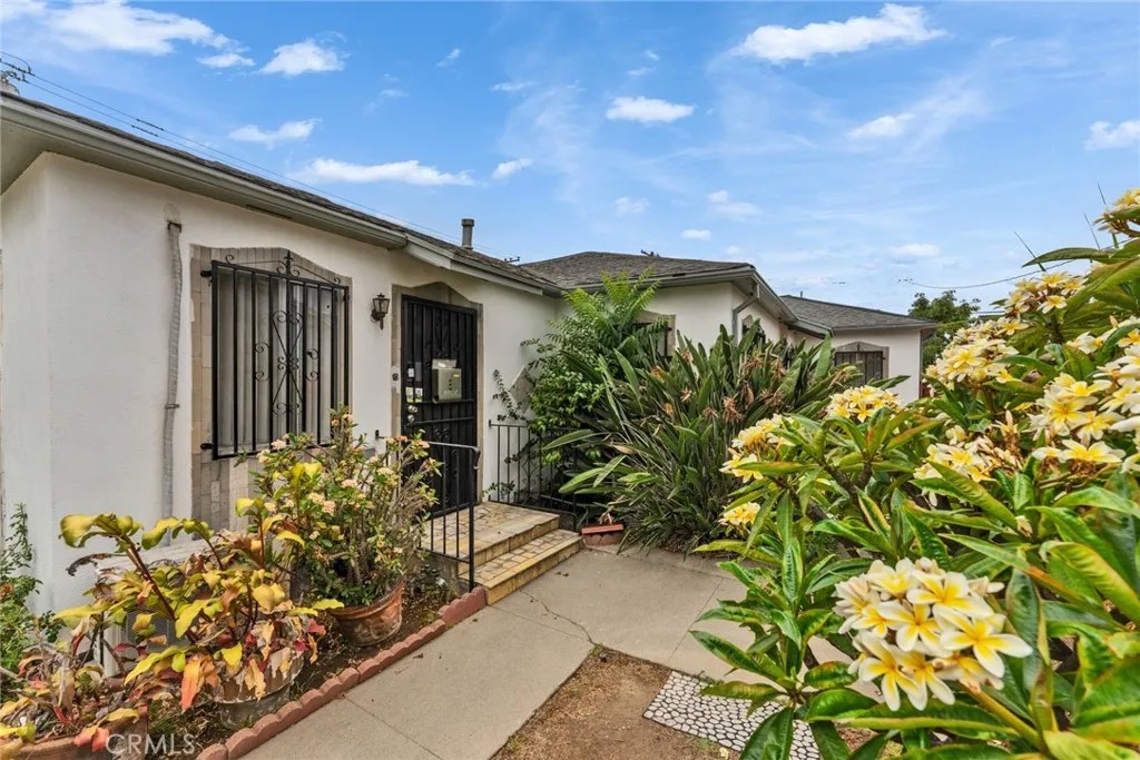 1305 S Ethel