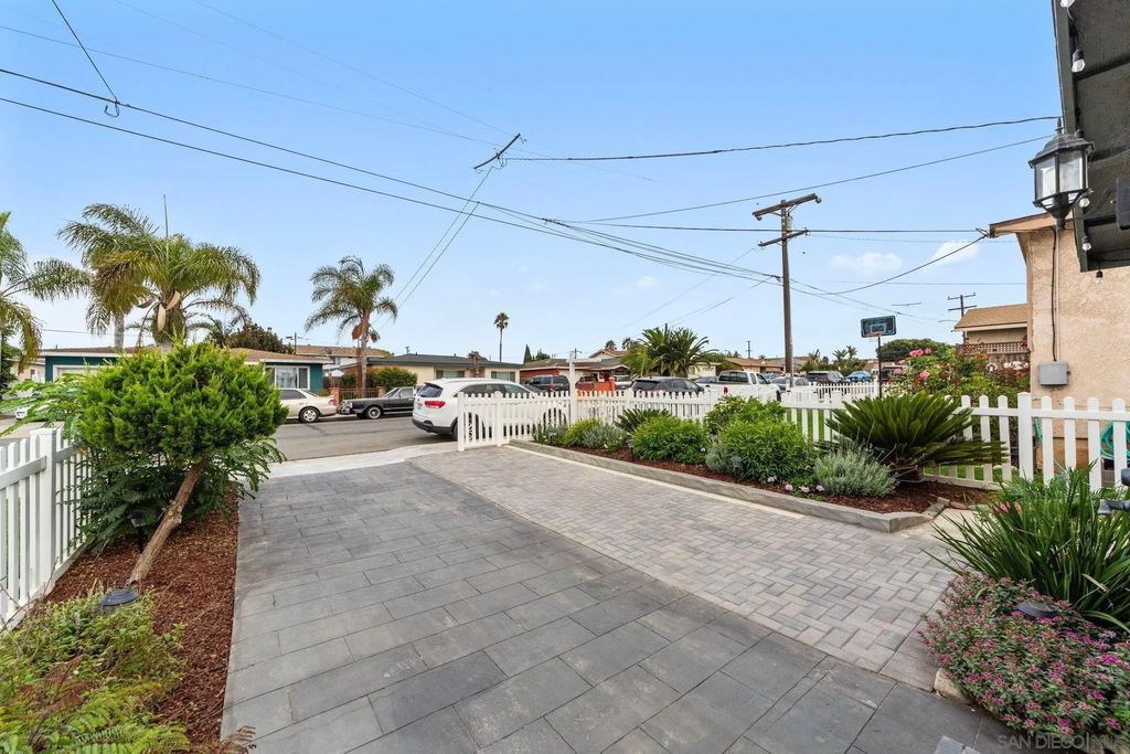 Photo of 1150 14Th St, Imperial Beach, CA 91932 (MLS # 250036260)