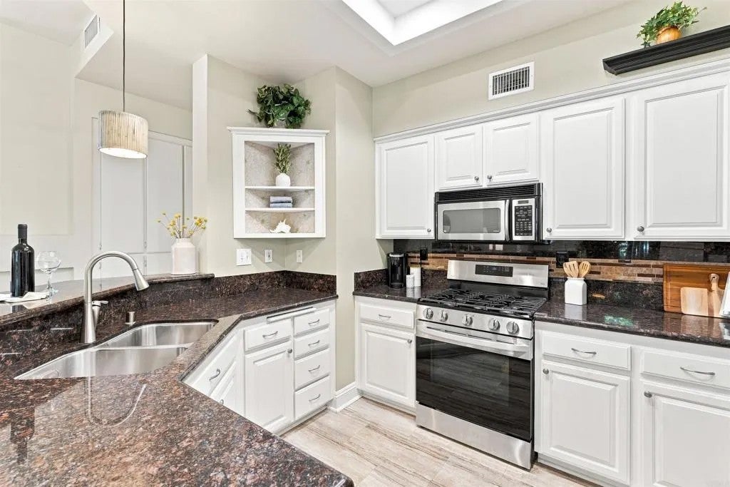 11360 Portobelo Drive 7