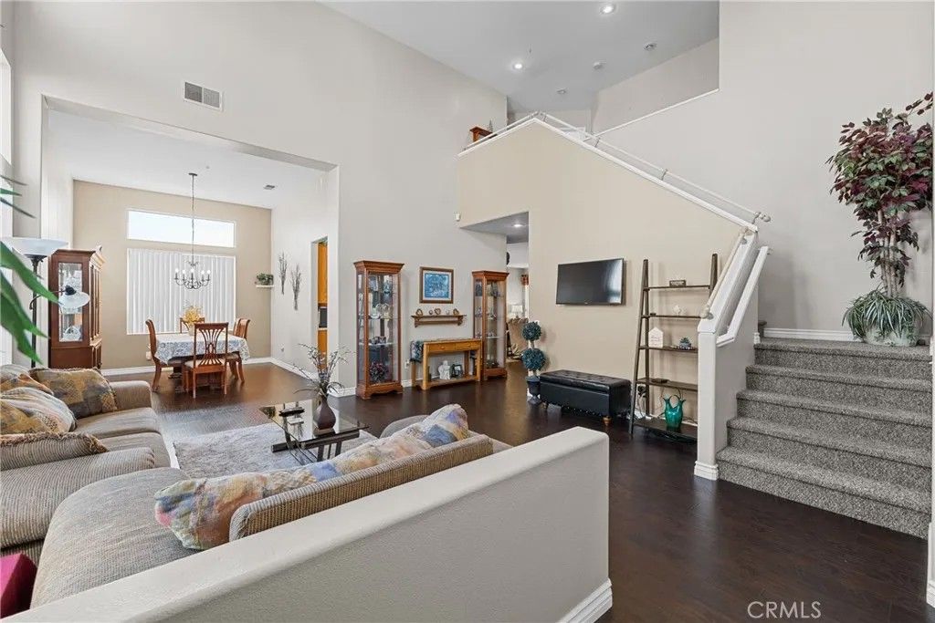 Photo of 14927 Sydney Avenue, Fontana, CA 92336 (MLS # CV26043074)