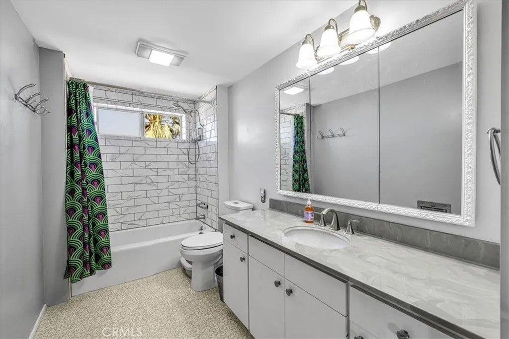 61401 Alta Vista