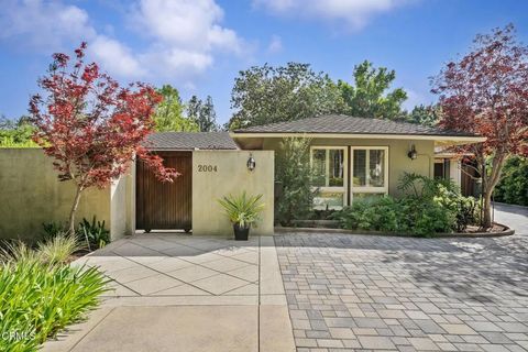 Photo of 2004 Glenview Terrace, Altadena, CA 91001 (MLS # P1-26848)