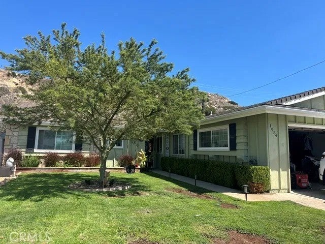 Photo of 1954 Ardenwood AVE, Simi Valley, CA 93063 (MLS # SW26205673)
