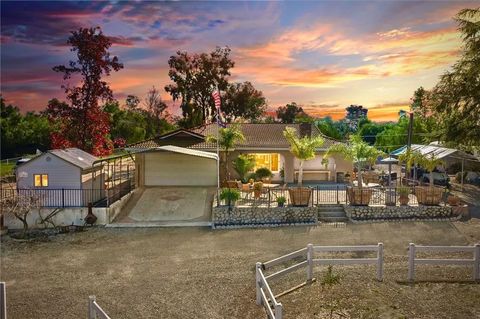 Photo of 17465 Santa Rosa Mine Rd, Perris, CA 92570 (MLS # SW25279692)