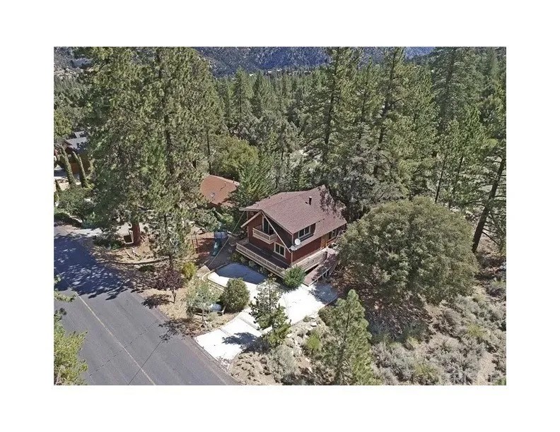1912 Freeman Drive