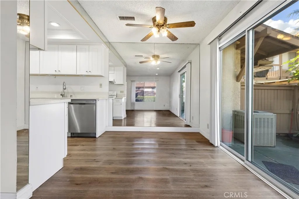 1425 Forest Glen 158