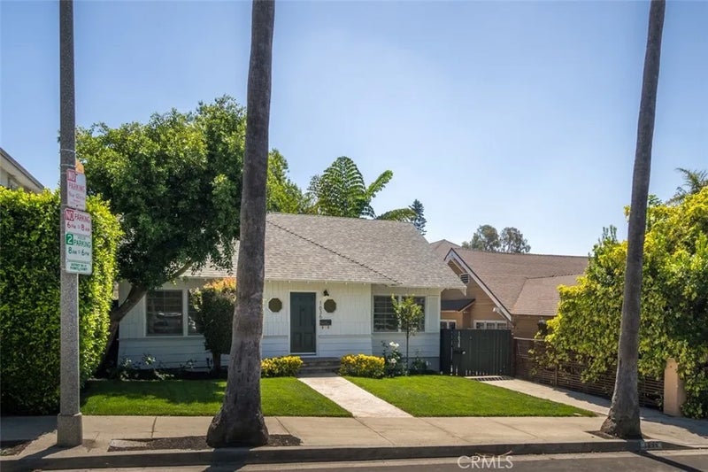 1636 N Sierra Bonita Avenue