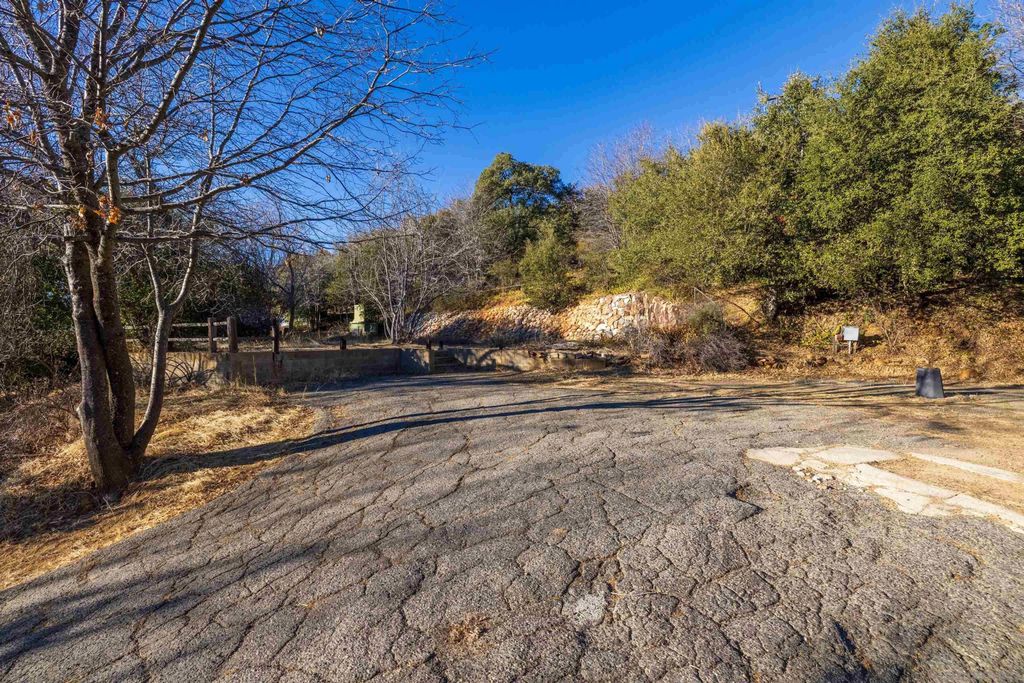 Photo of 5298 Pine Hills Rd, Julian, CA 92036 (MLS # 250041609)